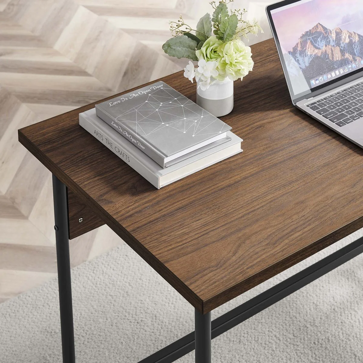47" Modern Office Desk with Gold Accents — Sleek Contemporary Workstation for Home Office - Image 4