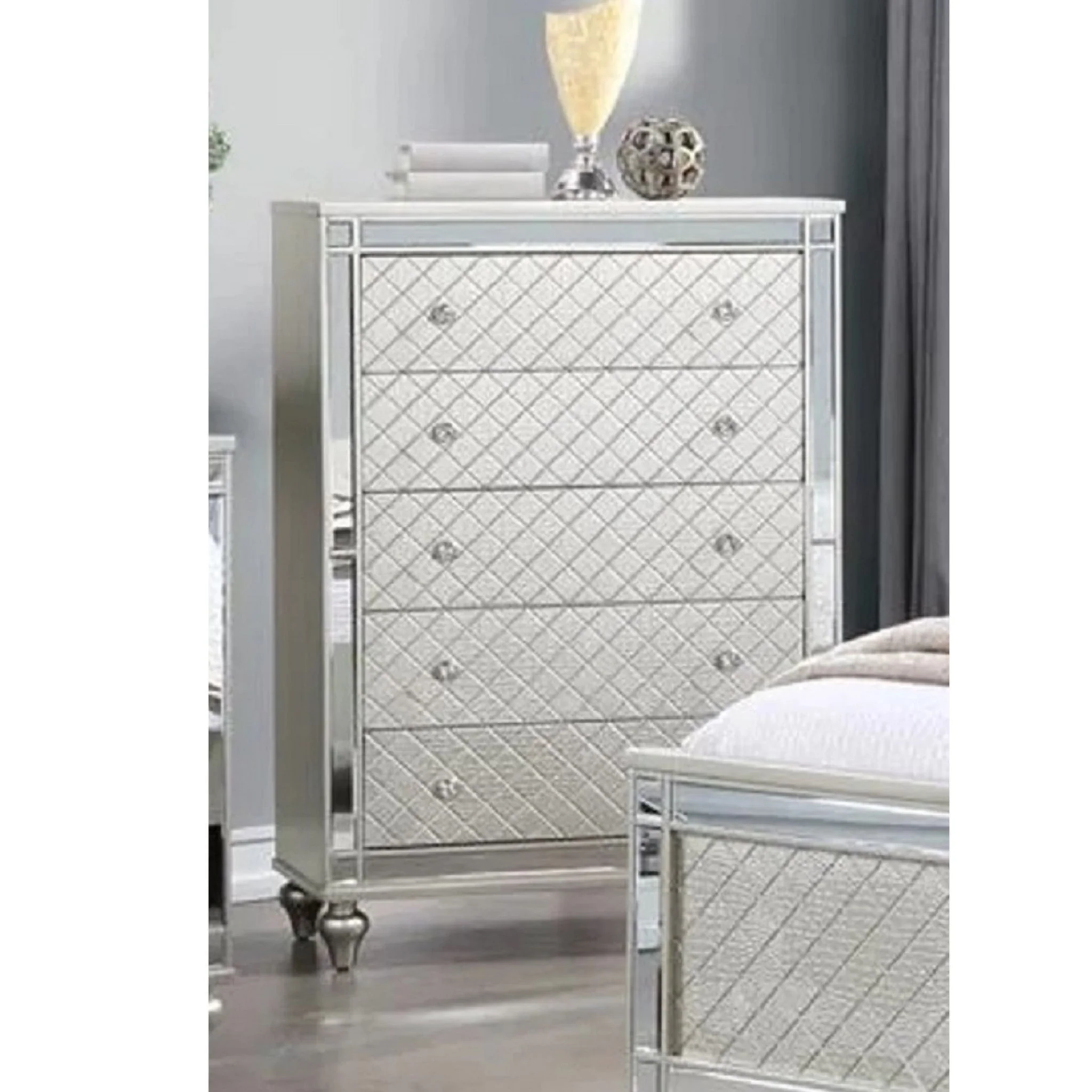 5 Drawer Bedroom Chest With Diamond Patterned Fronts - Silver - Image 5