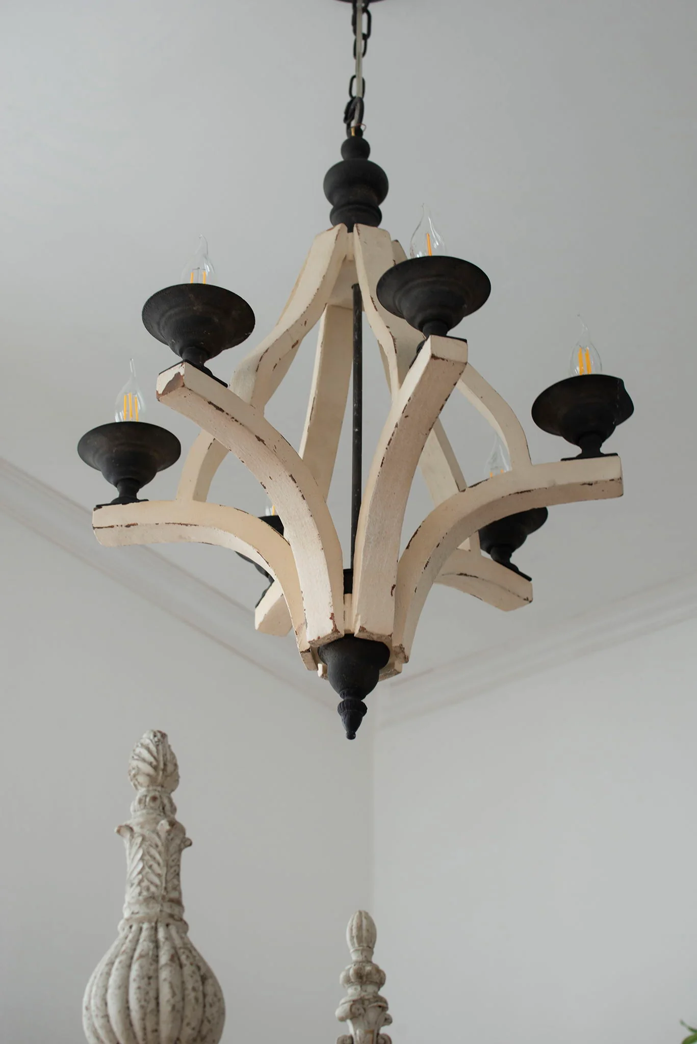 6 Light Wood Chandelier, Hanging Light Fixture With Adjustable Chain For Kitchen, Bulb Not Included - Cream - Image 4