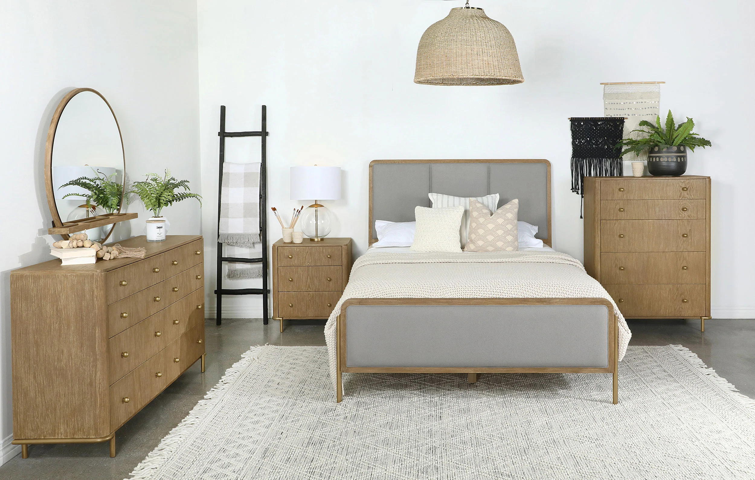 Arini 3-Drawer Nightstand Sand Wash - Image 14