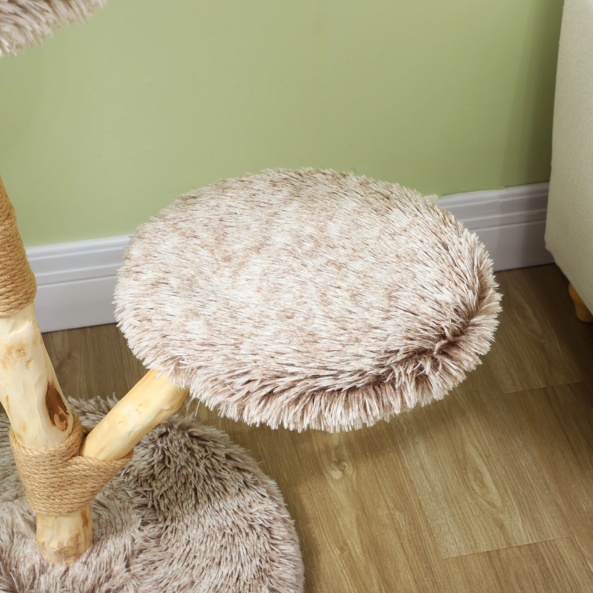 Bellatrix 35-Inch Cat Tree with Wooden Scratching Posts and Plush Bed - Image 4