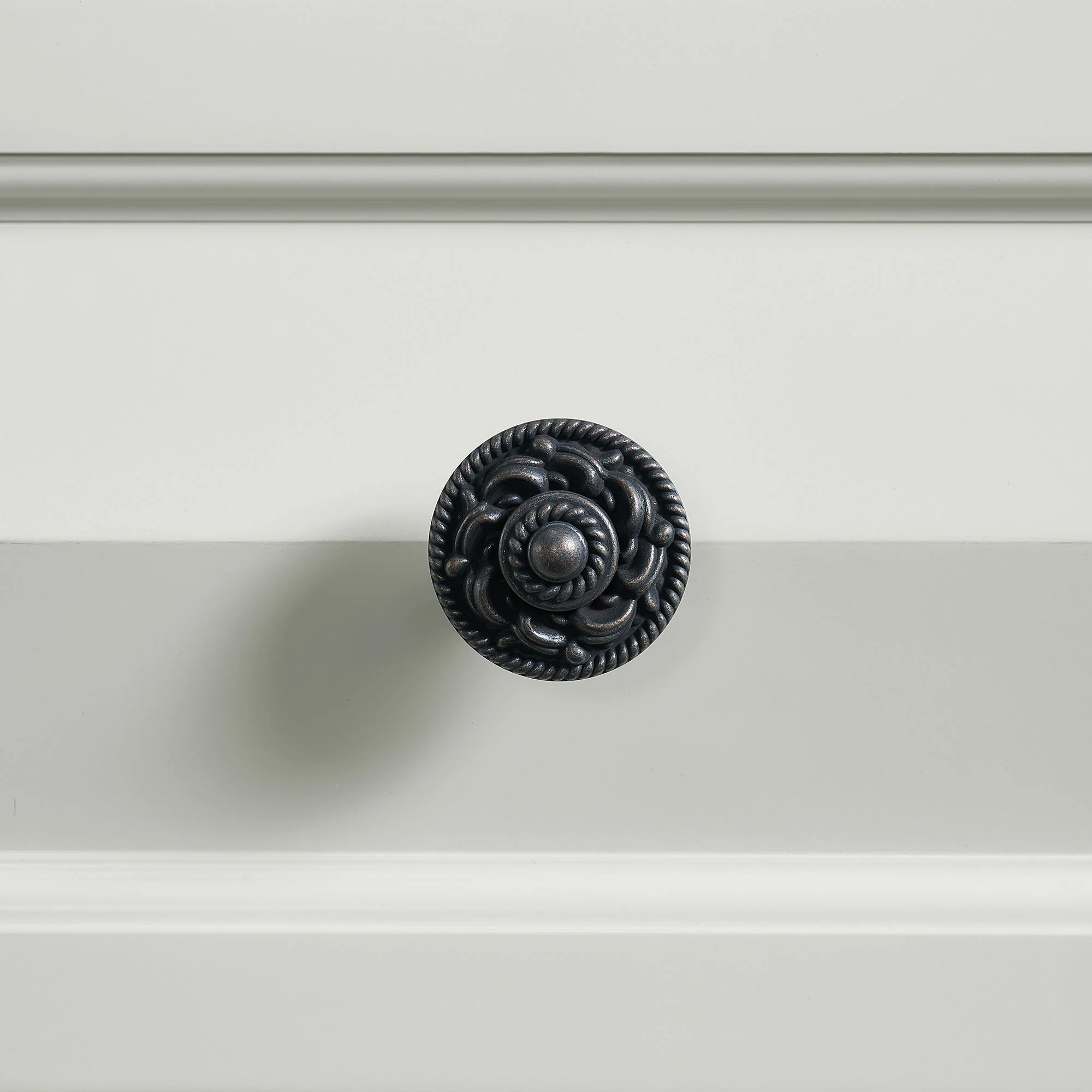 Bridgestone - 7-Drawer Dresser - Image 17