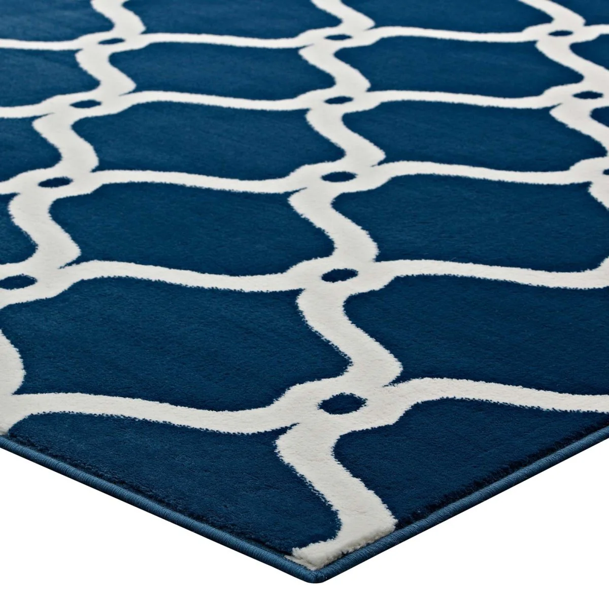 Chain Link Transitional Trellis Area Rug — Classic Transitional Design for Living Rooms - Image 10