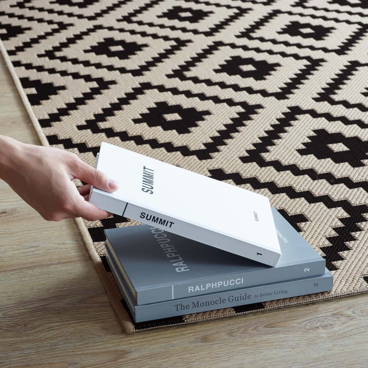 Diamond Trellis Indoor/Outdoor Area Rug - Durable All-Weather, Easy-Care Geometric Accent - Image 13