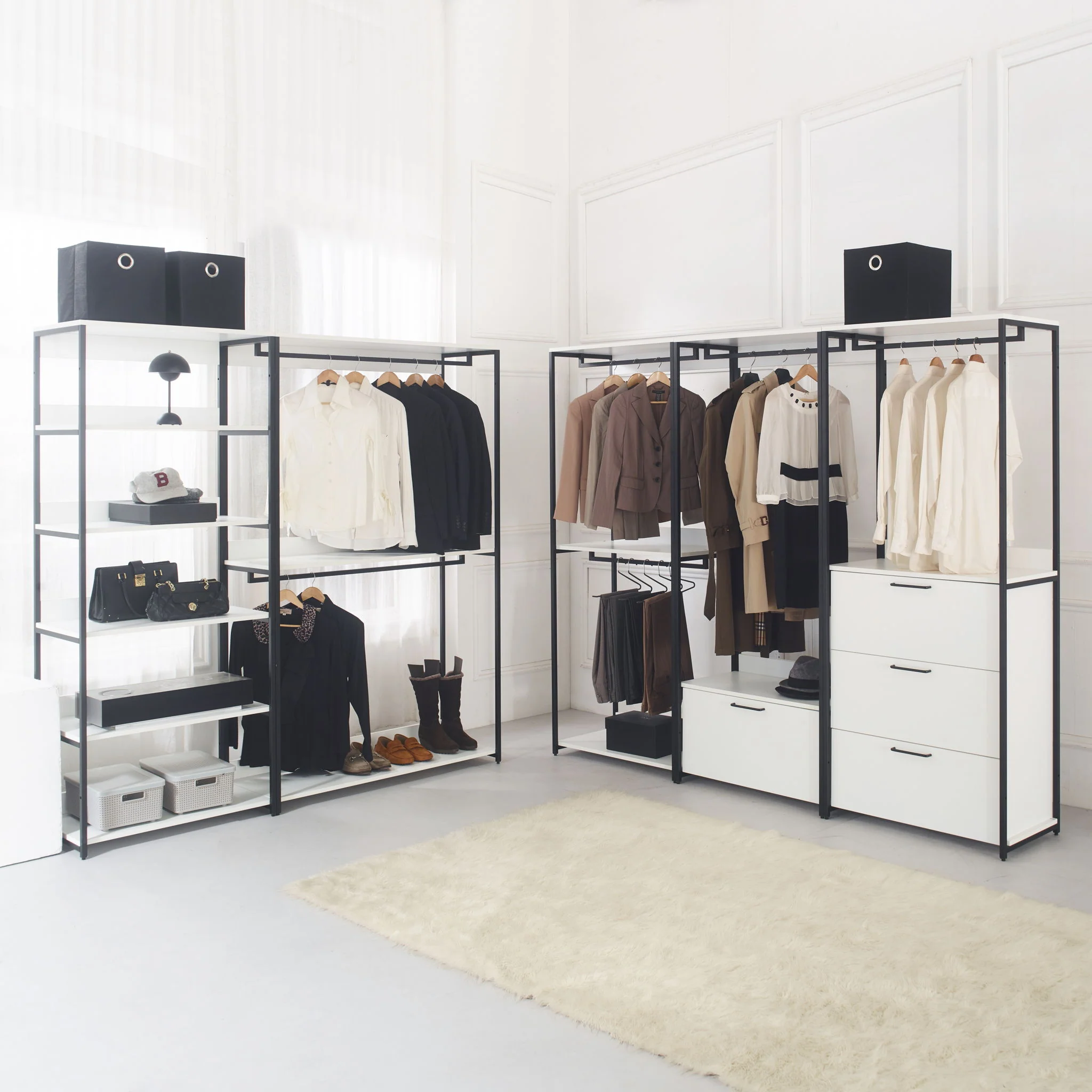 Fiona - Walk In Closet With Shelves - Image 21