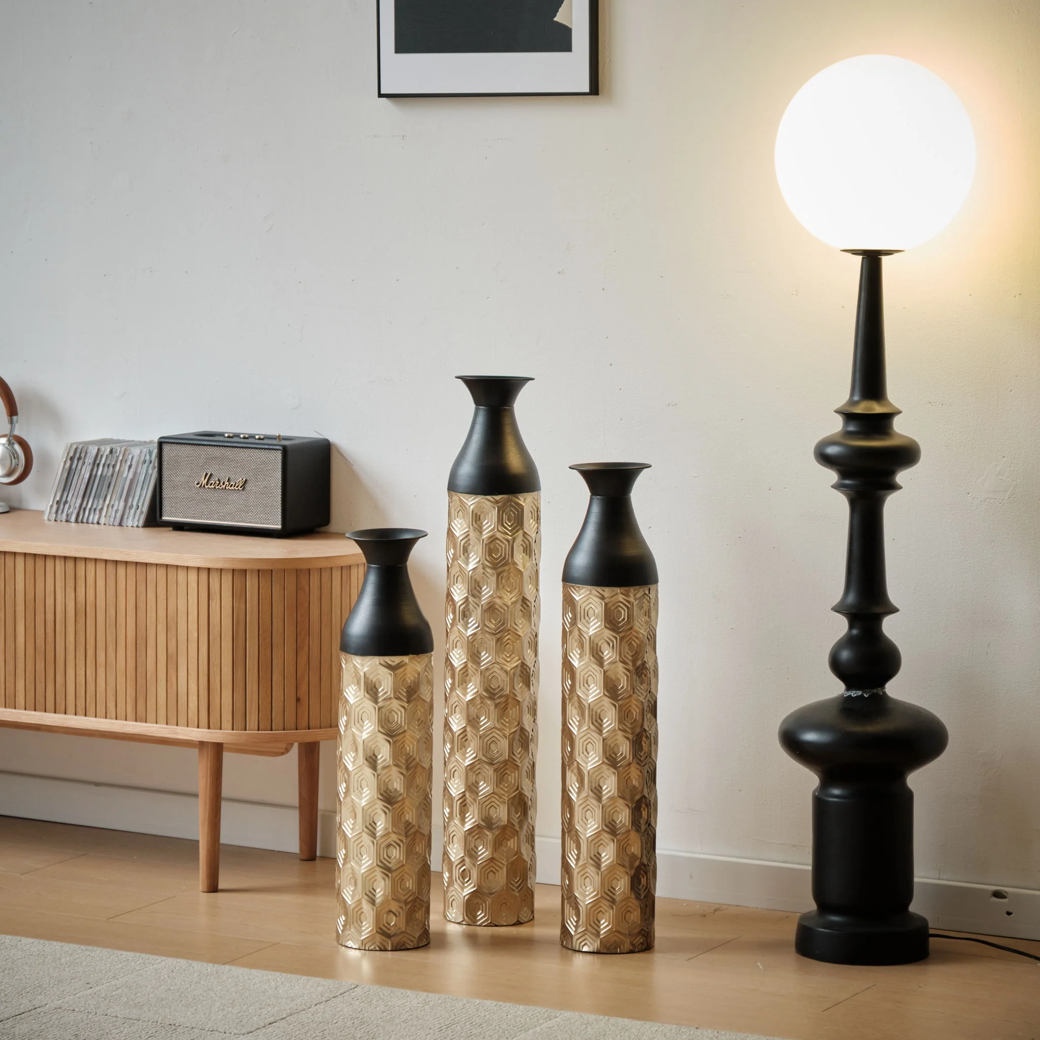 Floor Metal Vases (Set of 3) Gorgeous Home Decoration Large Glazed Metal Vases - Black / Gold - Image 8