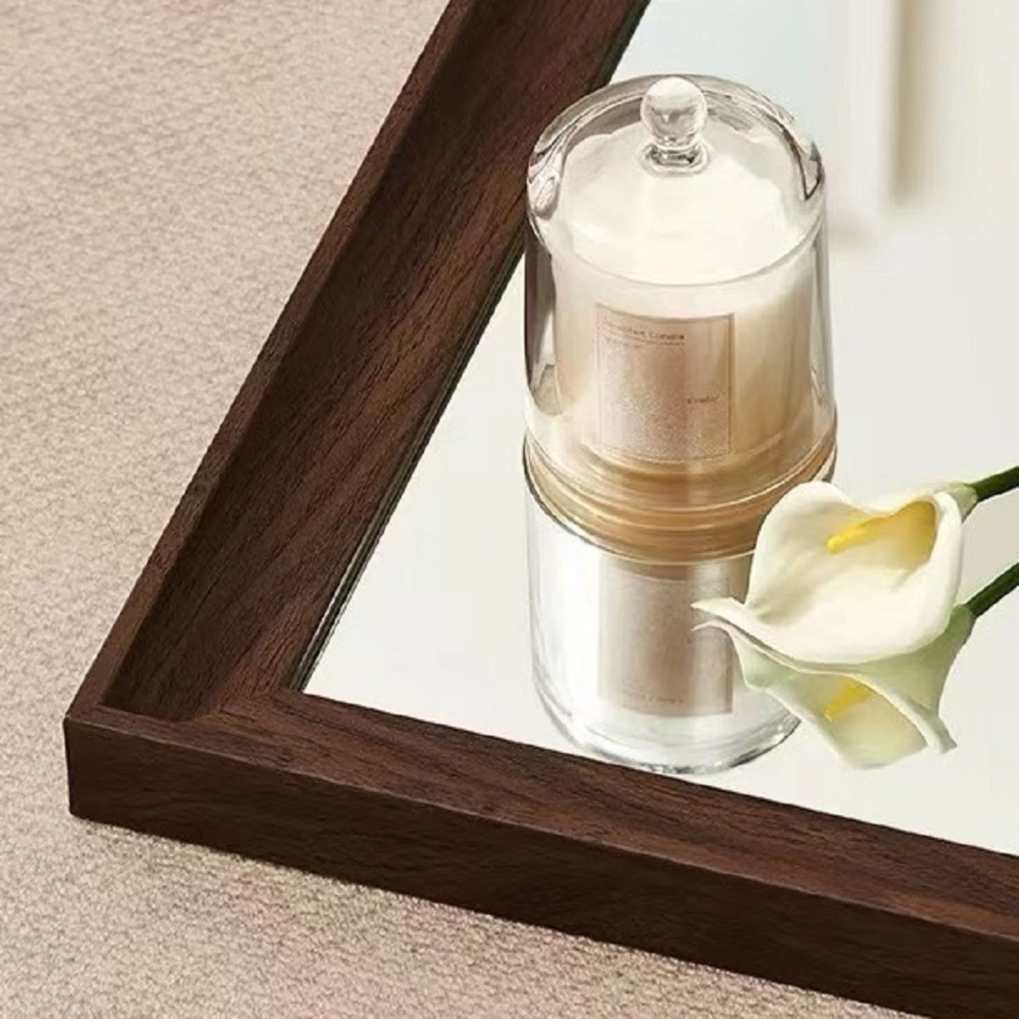 Full-Body Floor Mirror With Frame - Image 6