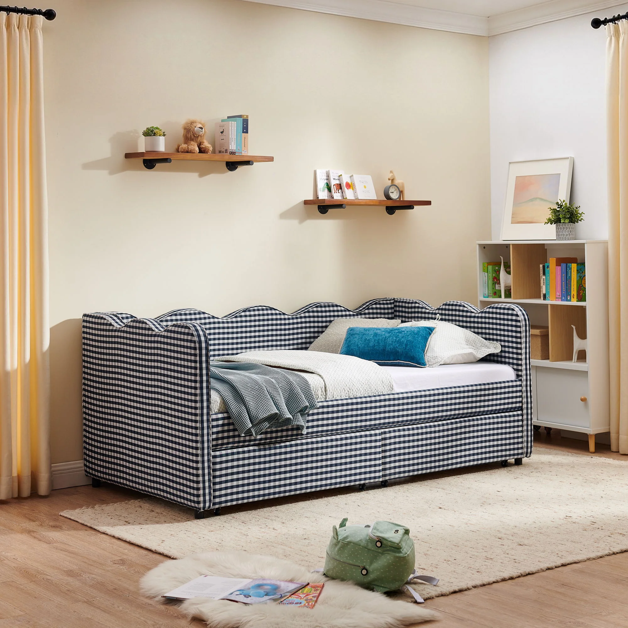 Gingham Daybed With USB Charging Port, Wave-Shaped Design - Image 152