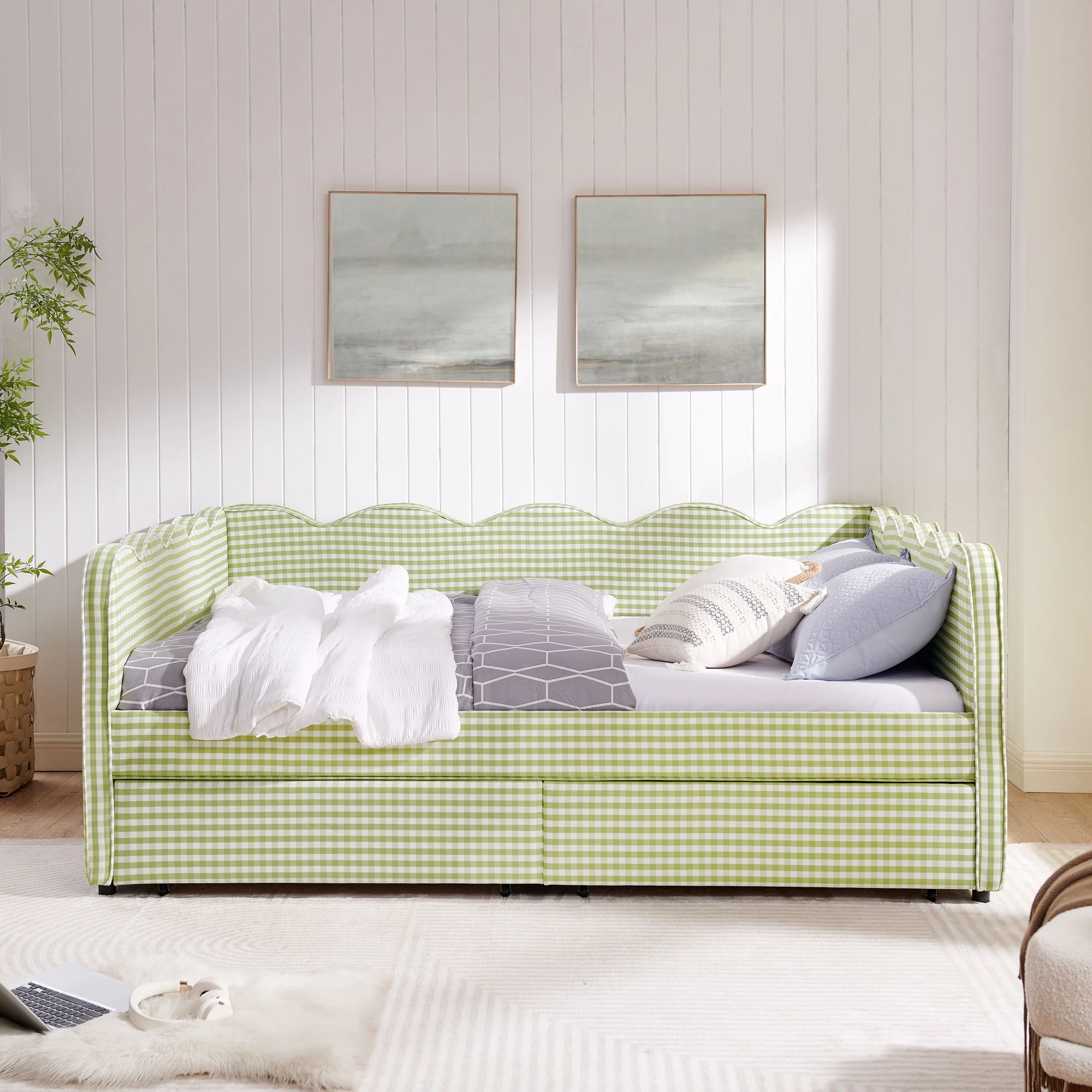 Gingham Daybed With USB Charging Port, Wave-Shaped Design - Image 47