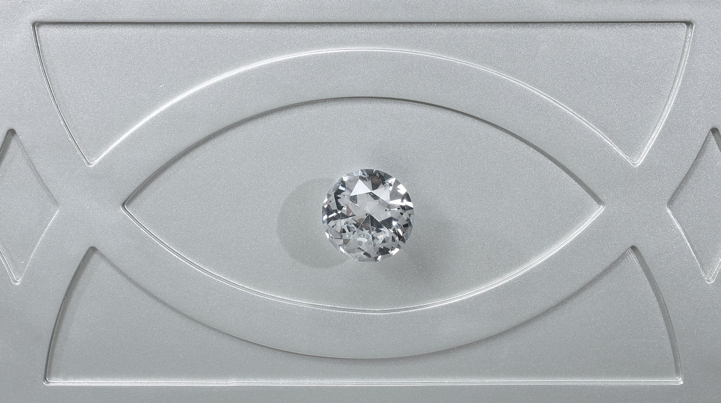Gunnison 5-Drawer Chest Silver Metallic - Image 9
