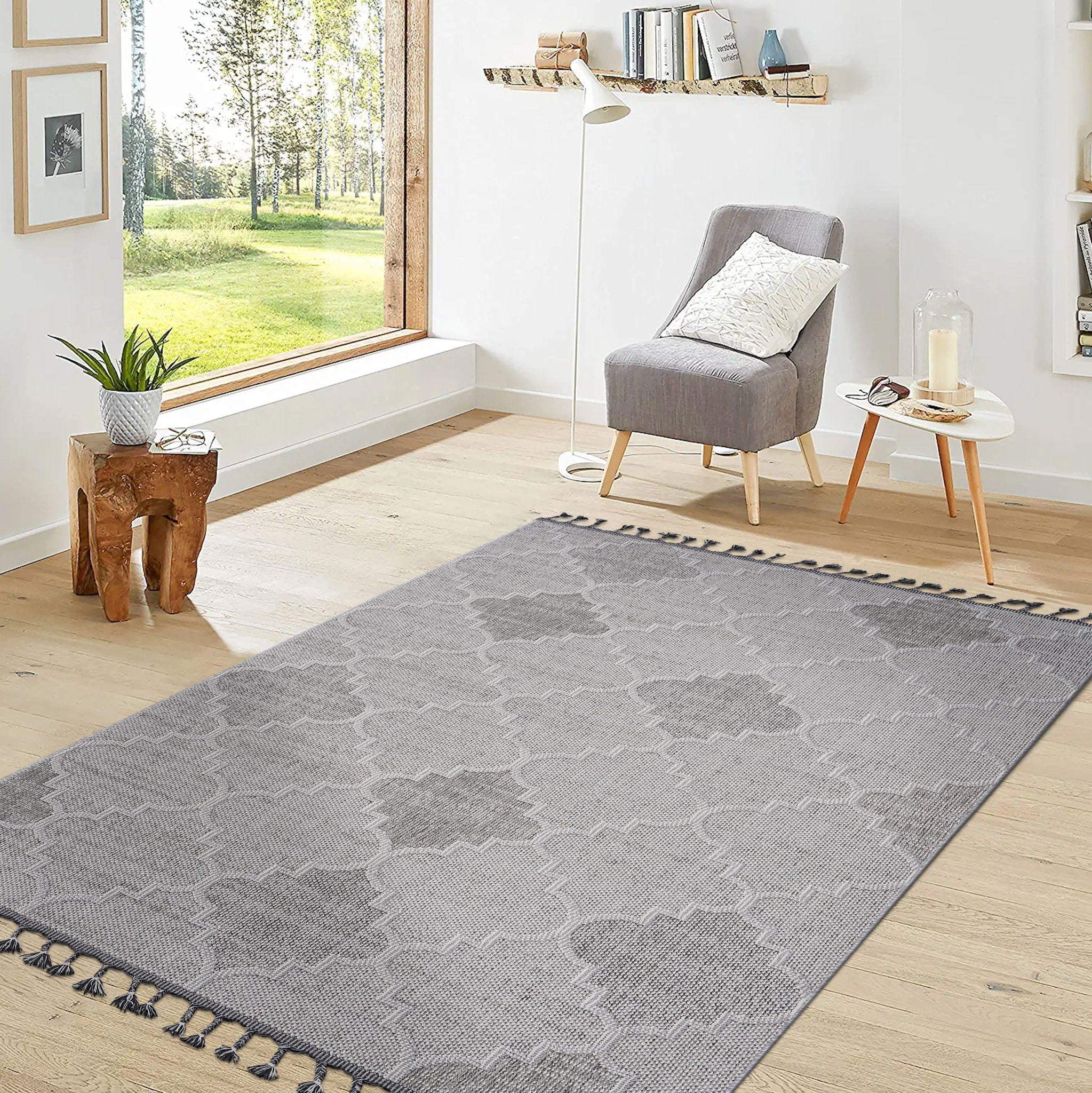 Guros - 6' X 9' Trellis Indoor / Outdoor Area Rug - White / Gray - Image 5