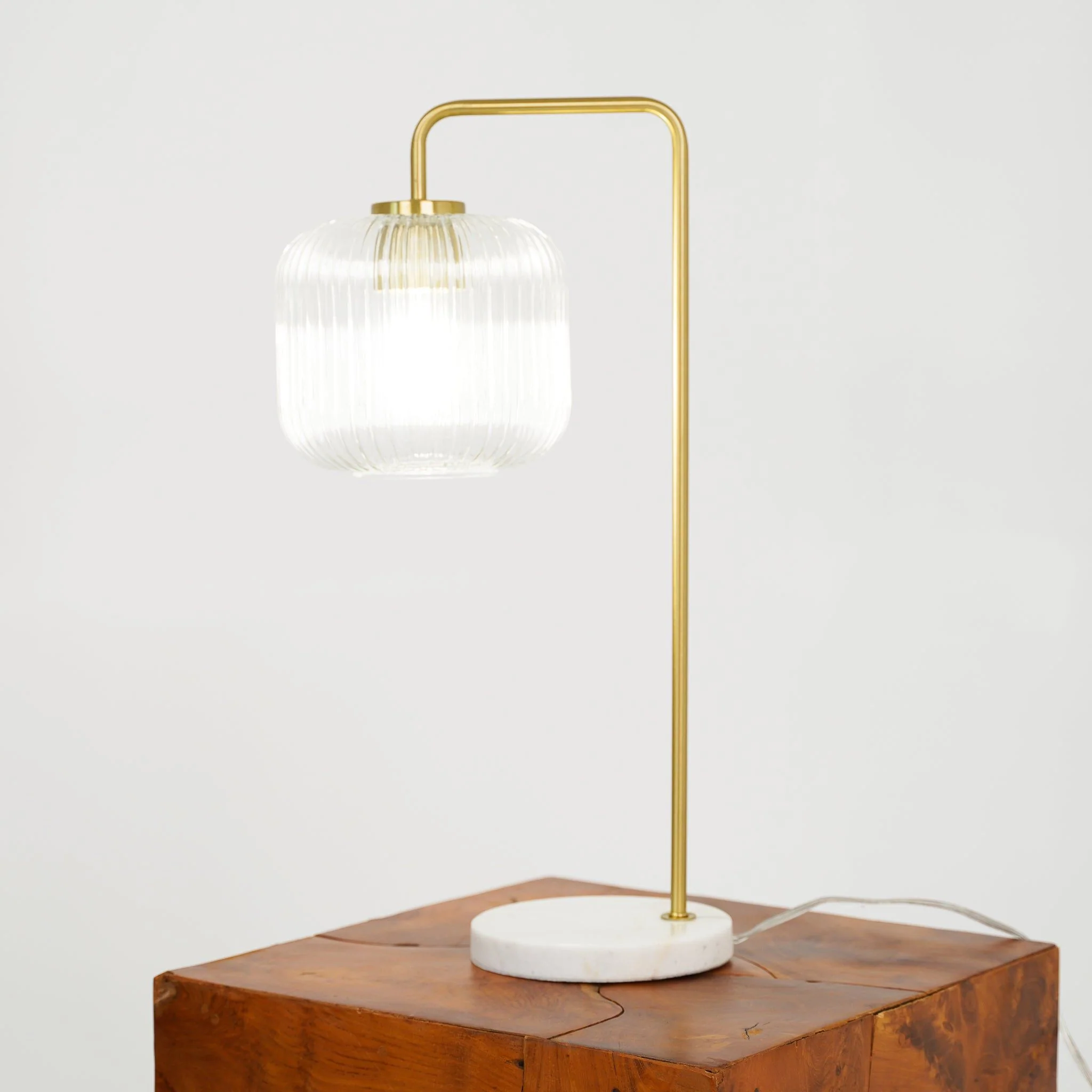 Haven - Clear Table Lamp, Button Control - Gold / White / White Marble - Image 2