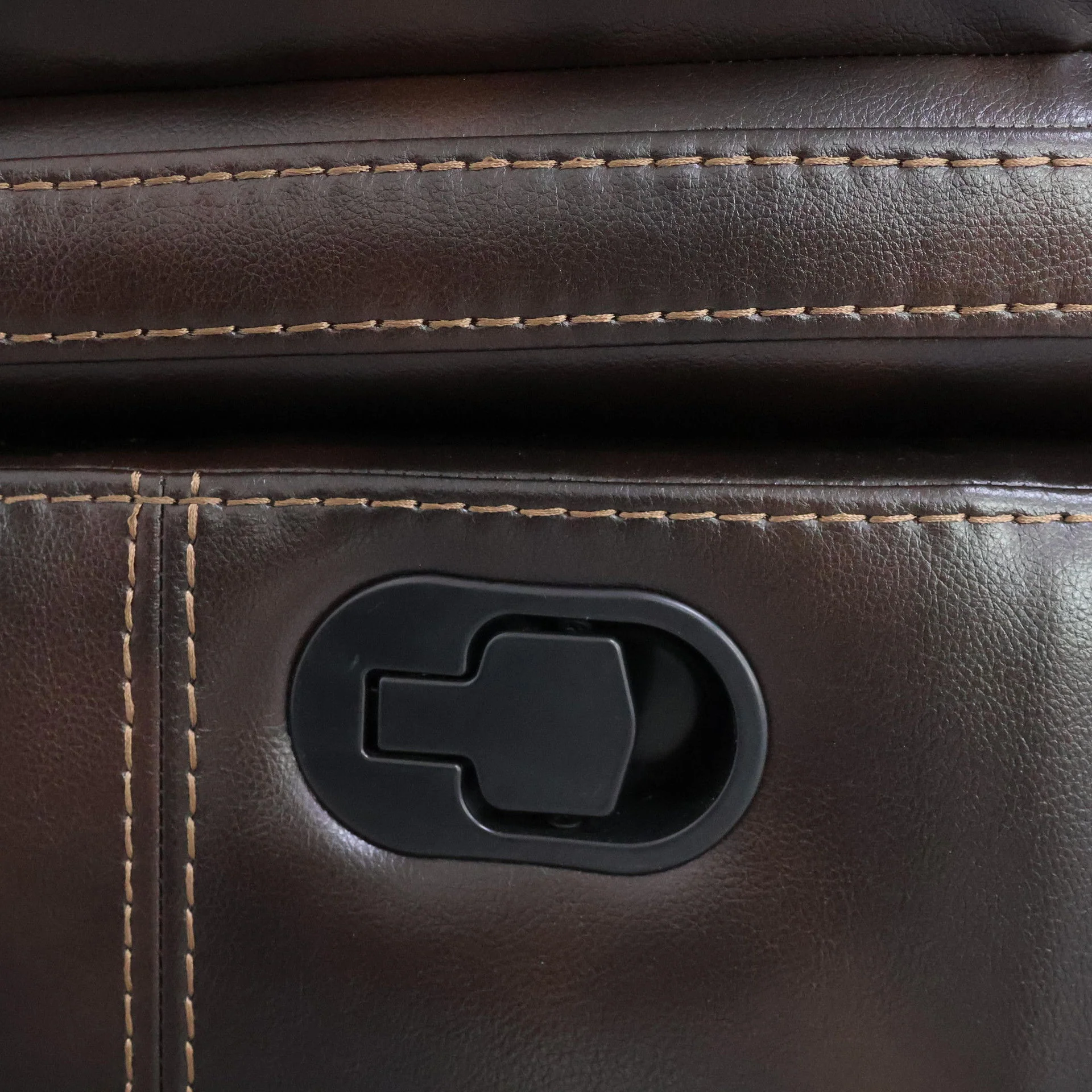 Kellen - Reclining Sofa - Image 7