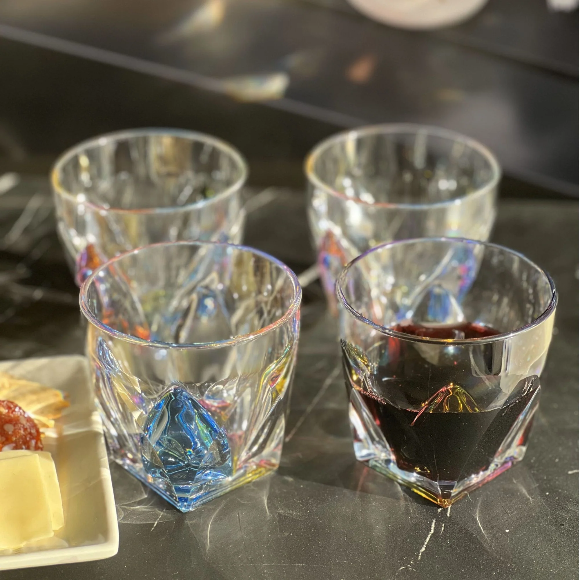 Leading Ware Rainbow Diamond Acrylic Glasses Drinking (Set of 4) Dof 9Oz Bpa Free Plastic Cocktail Glasses - Clear - Image 5