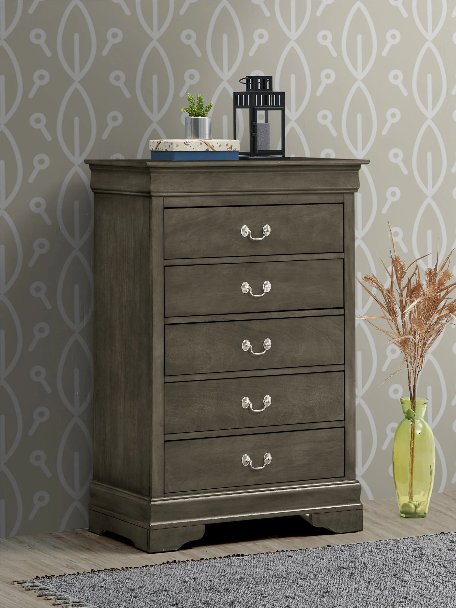 Louis Phillipe - Traditional Style Storage Chest Elegant - Image 8