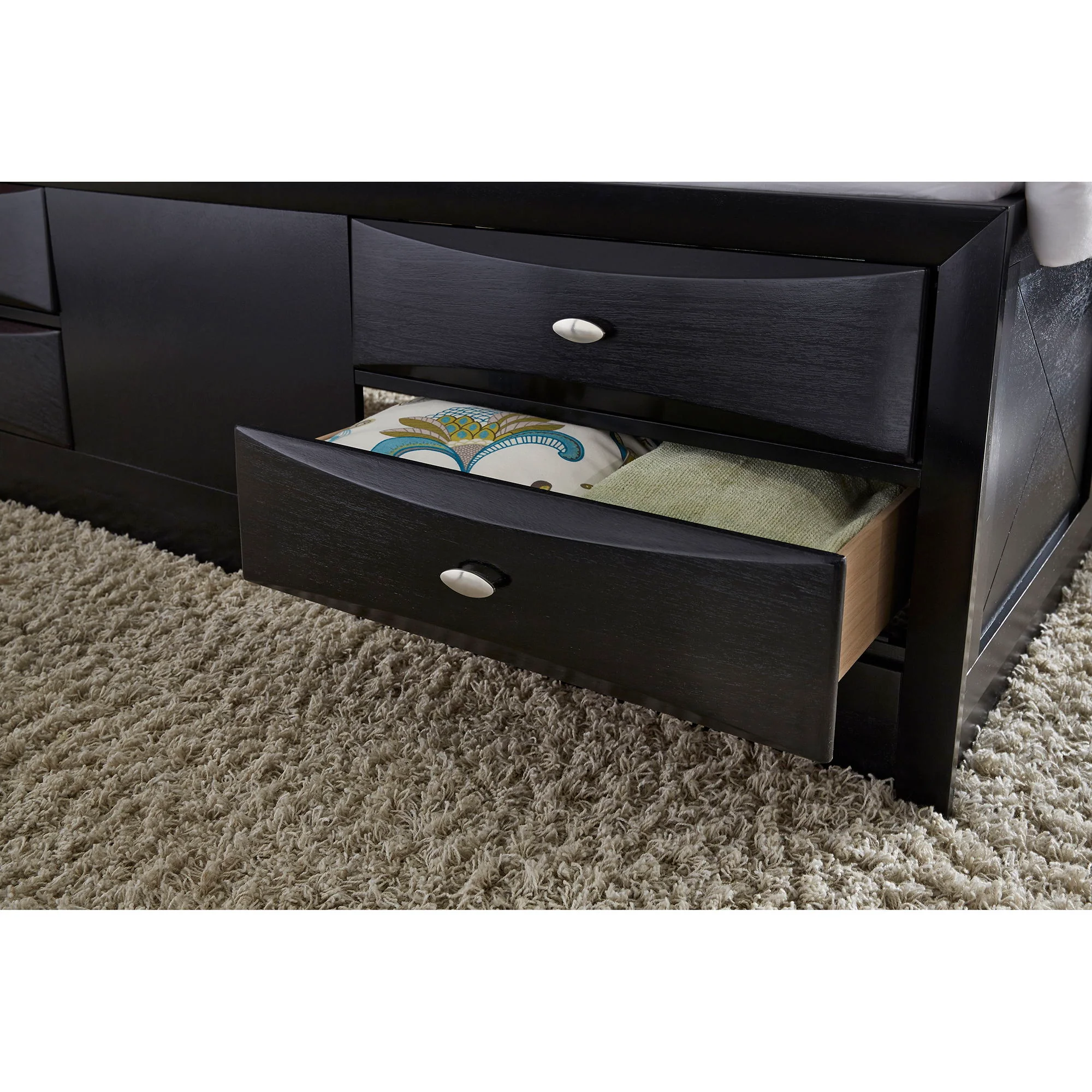 Lucille - Dresser With Spacious Drawers - Image 3