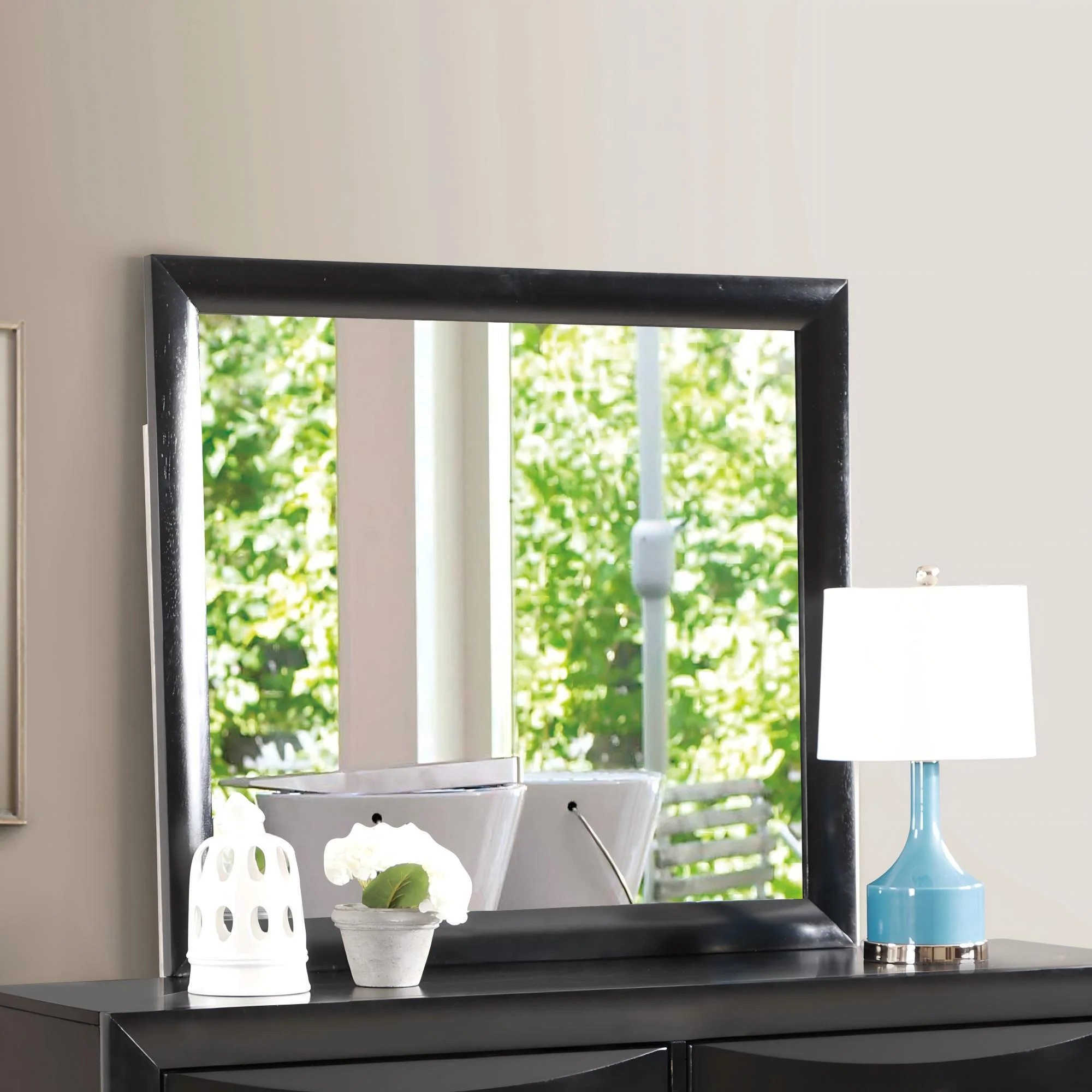 Marilla - Mirror - Image 19