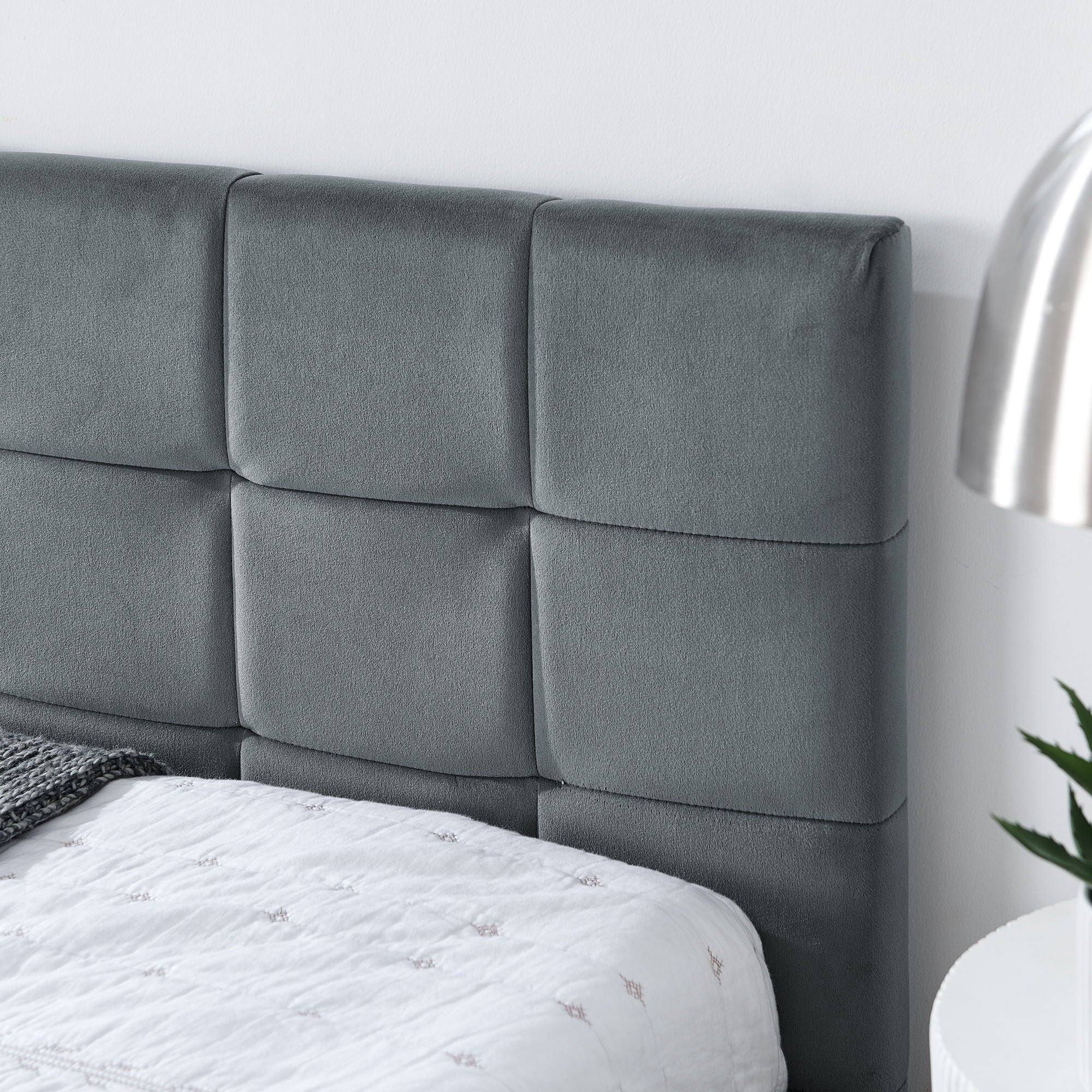 Mid-Century Storage Upholstered Tufted Bed Frame With Backrest And Armrests - Image 119