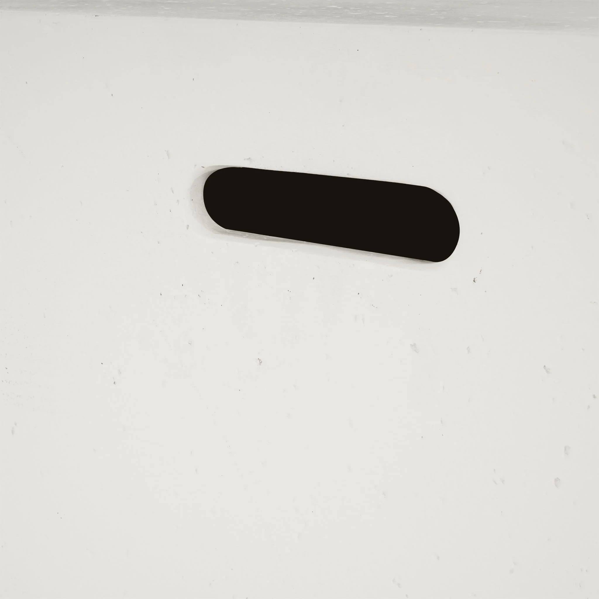 Modern Tank Holder Side Table With Smooth Concrete Surface - Image 4