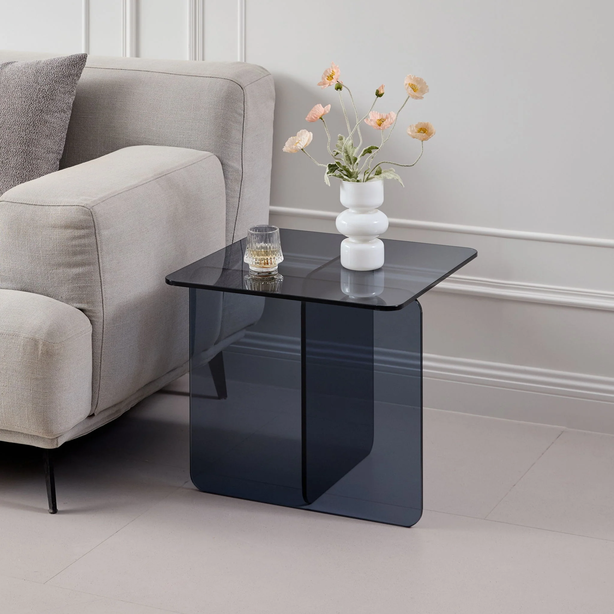 Modern Transparent Tempered Glass Sidetable - Image 16