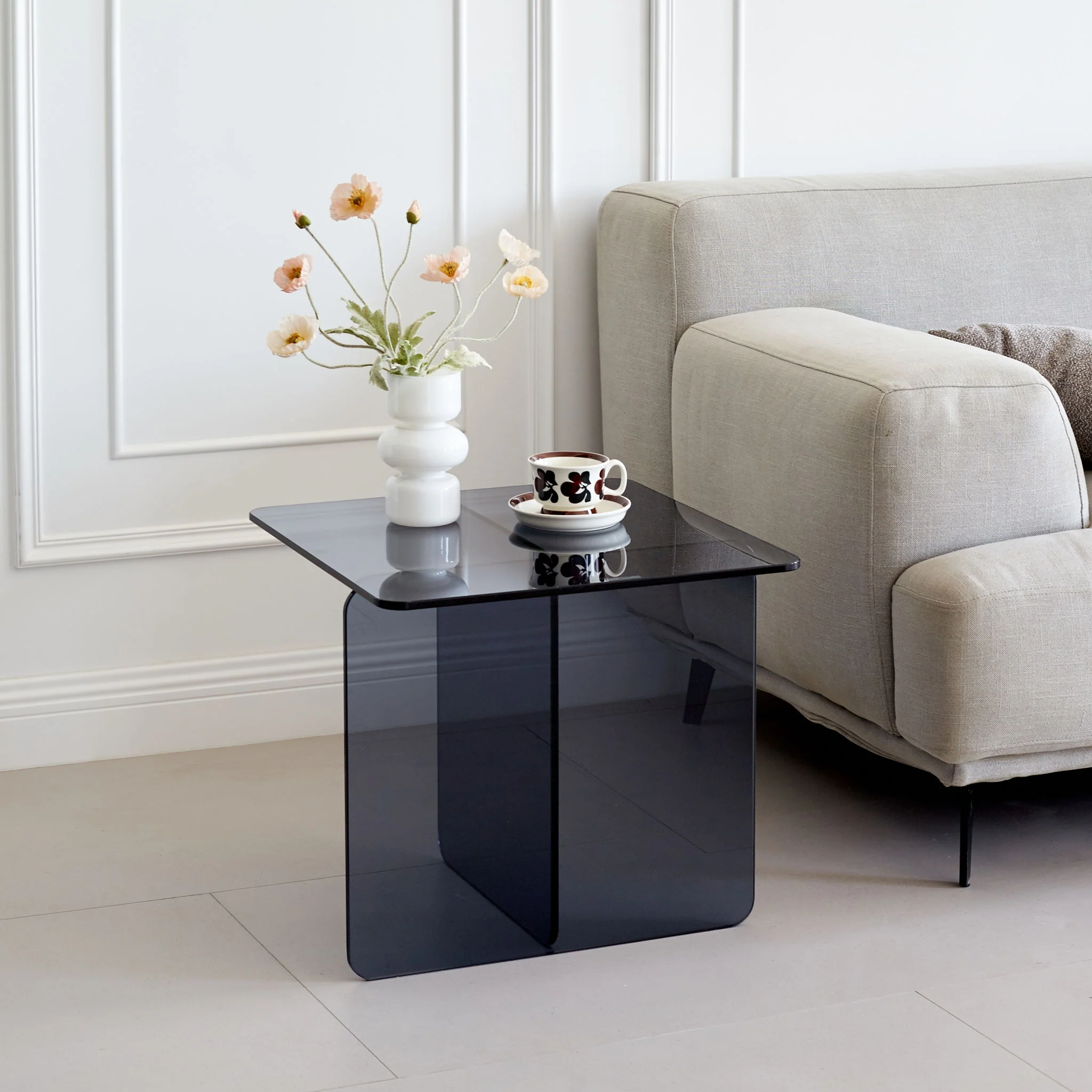 Modern Transparent Tempered Glass Sidetable - Image 6