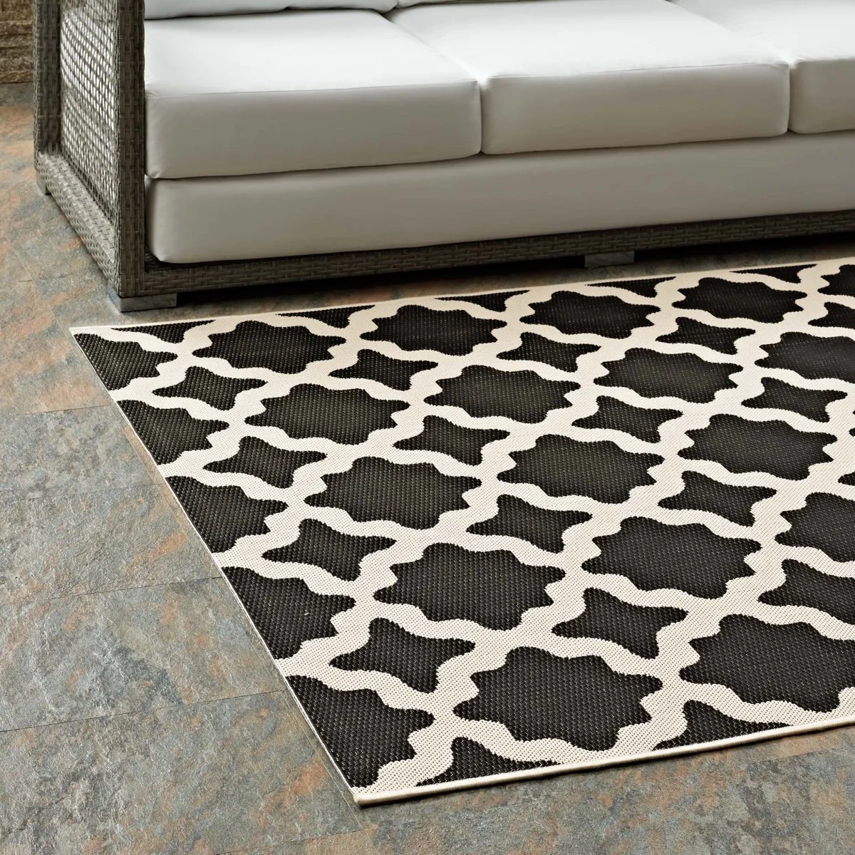 Moroccan Trellis Polypropylene Indoor Outdoor Area Rug - Versatile All-Weather - Image 146