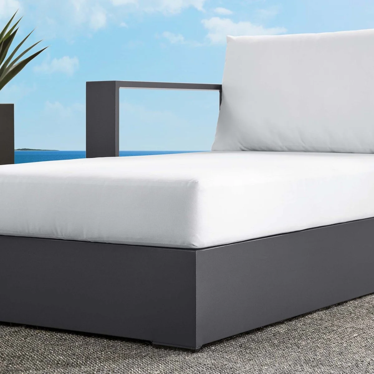Outdoor Aluminum Left-Facing Chaise Lounge for Patio and Poolside with Adjustable Back - Image 4