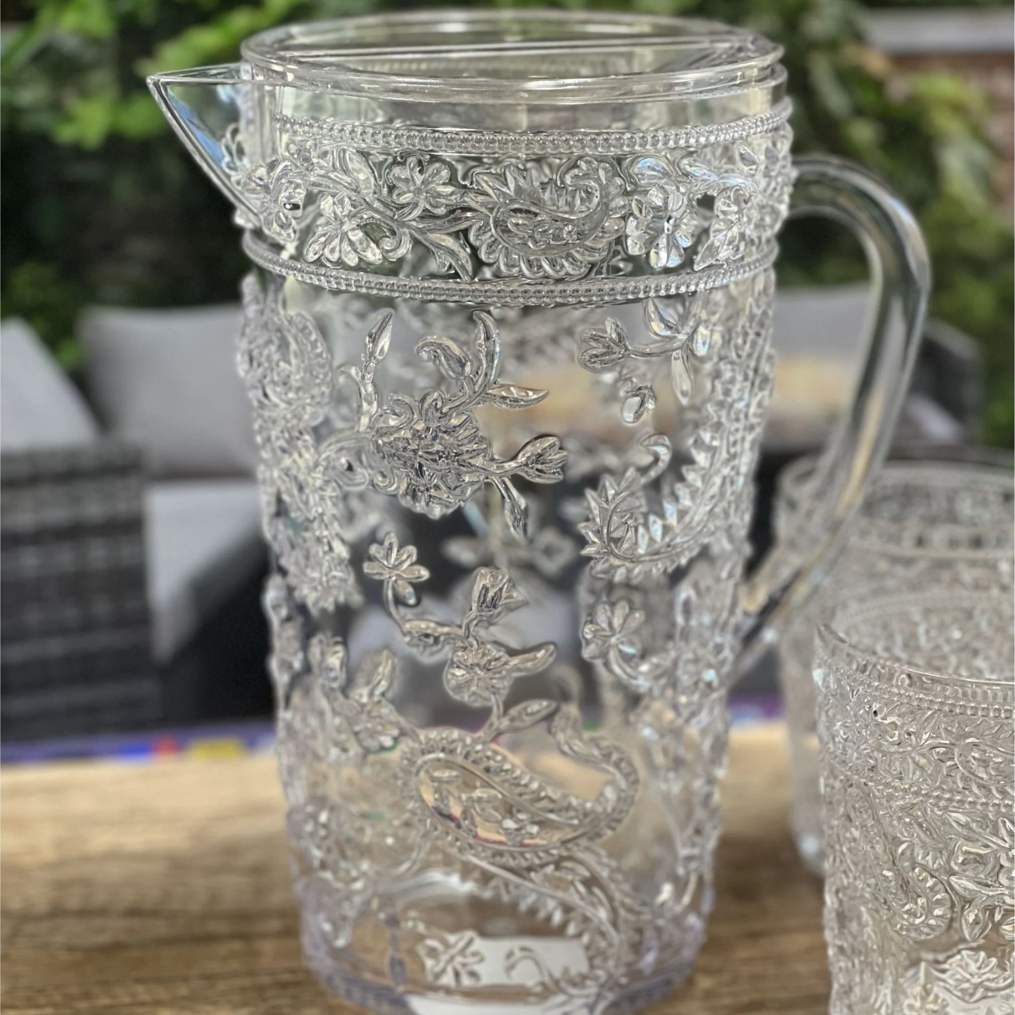 Paisley Unbreakable Plastic Water Pitcher With Lid And Spout - Image 5