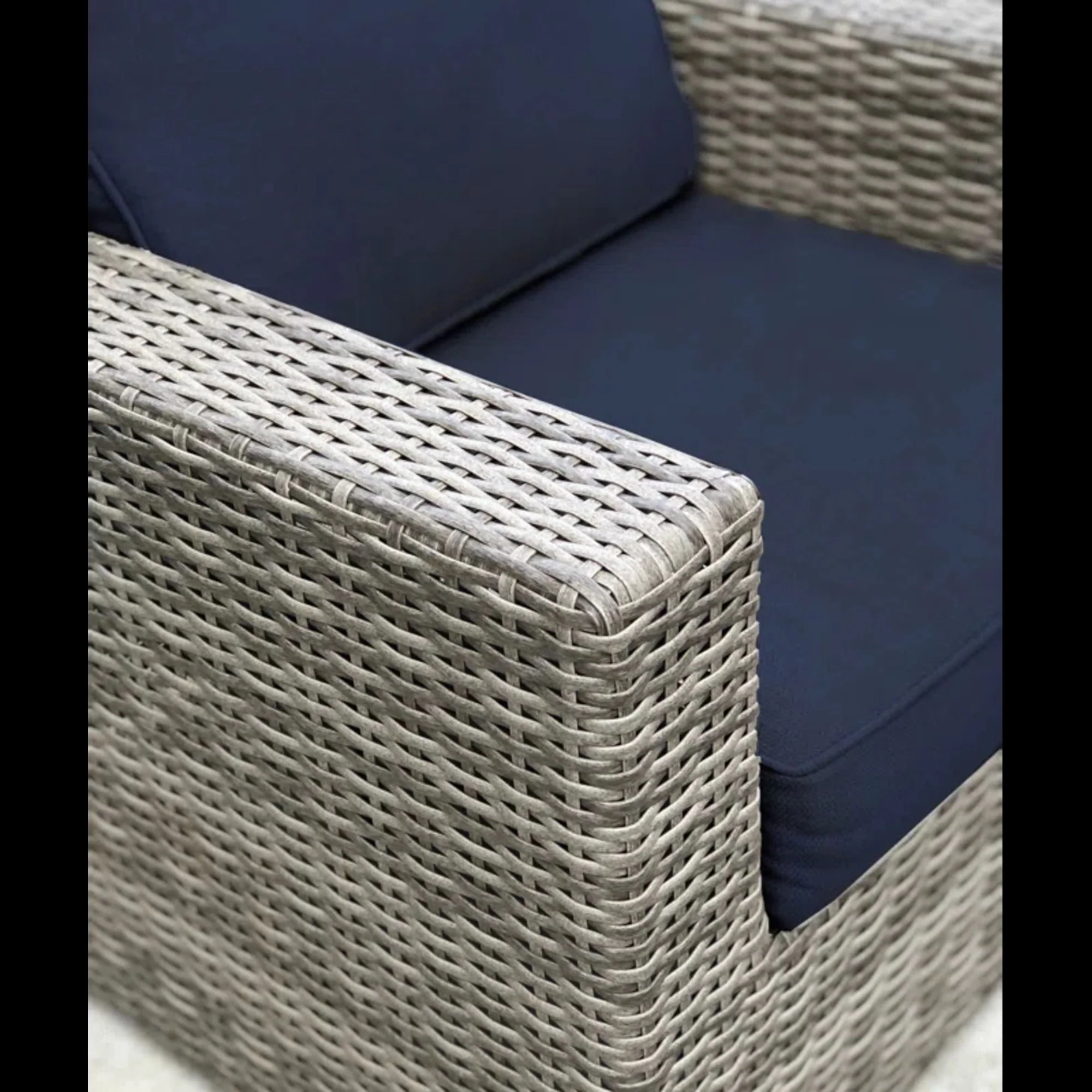 Patio Chair With Cushions Stylish Design - Image 18