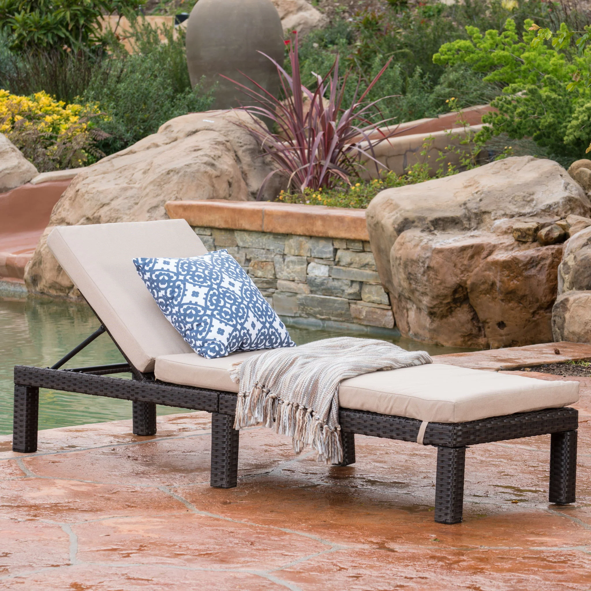 Puerta - Chaise Lounge Frame Cushion Outdoor Wicker Iron - Beige / Dark Brown - Image 9