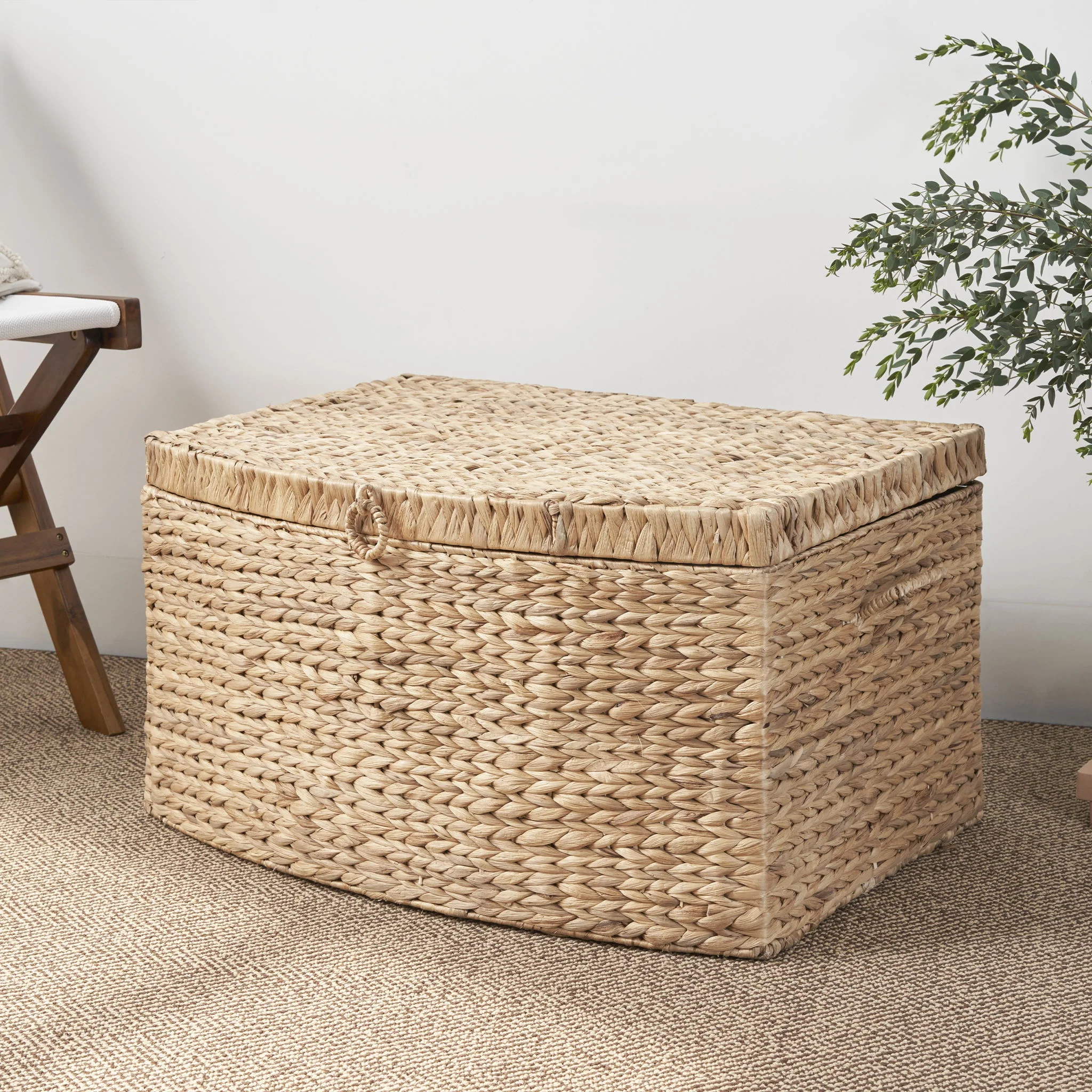 Rectangular Curve Water Hyacinth Woven Wicker Trunk With Handles For Clothes Toys Magazines And Book Storage - Natural / Light Brown - Image 3