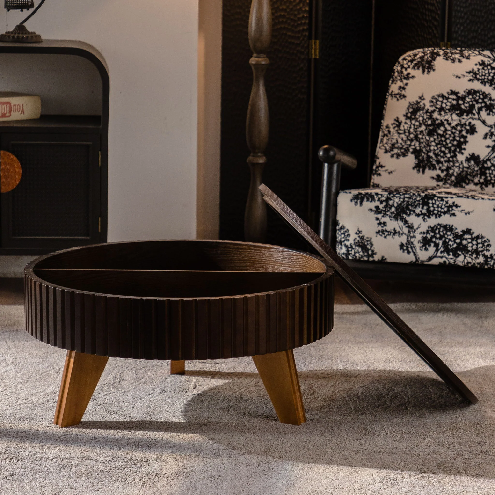 Round Retro Coffee With Solid Wood Legs - Image 29