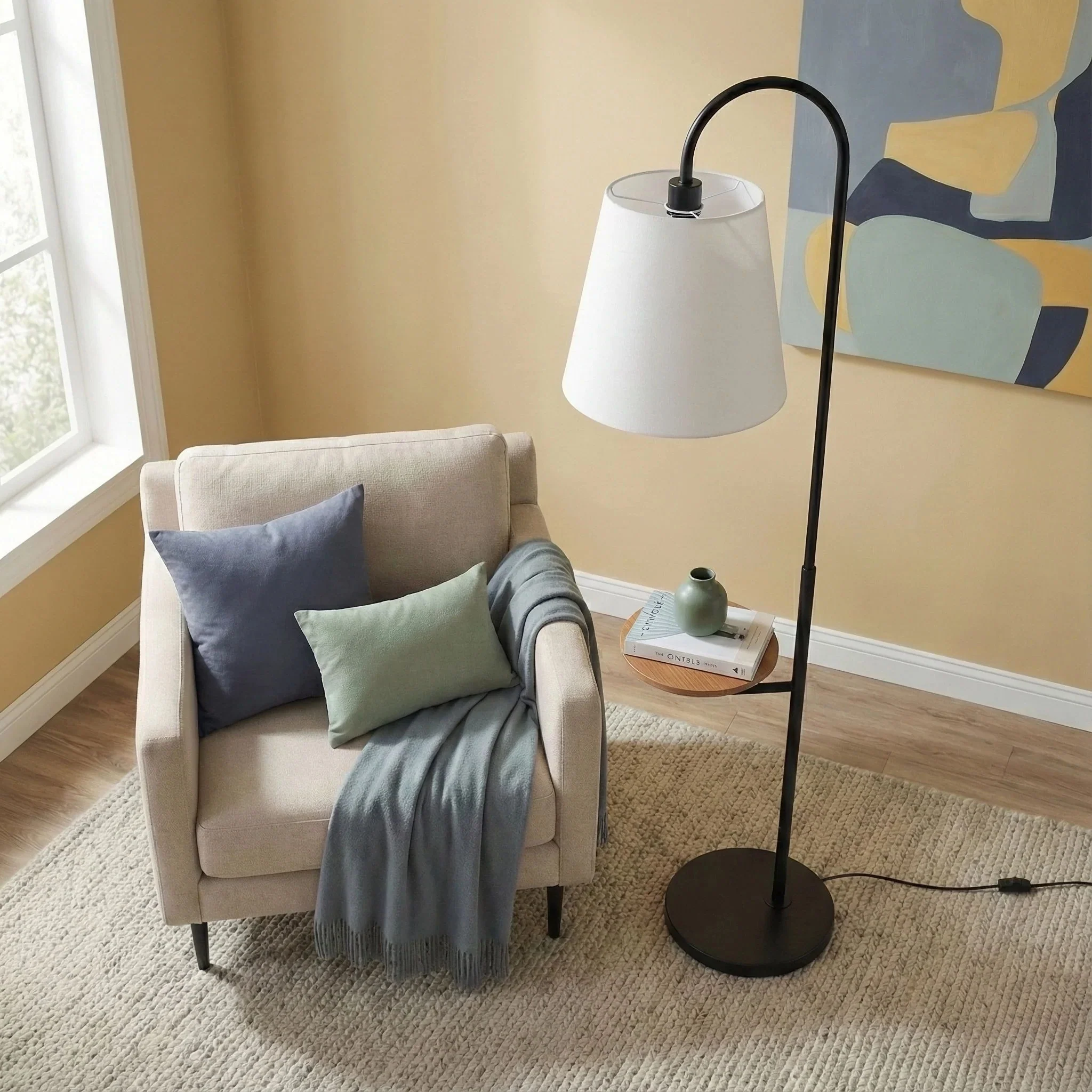 Seoul - Floor Lamp With Rotary Switch Wood Table Base - Black / White - Image 4