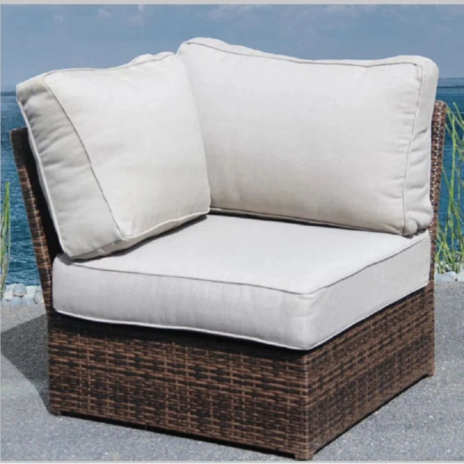 Shick - Corner Wedge Patio Chair With Cushions - Image 3