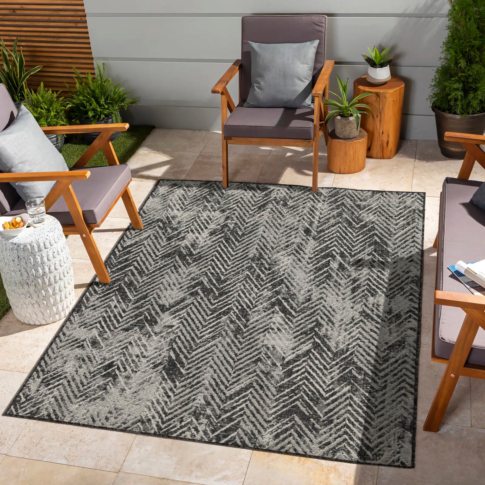 Sunshine - 5'3" X 7'3" Indoor & Outdoor Area Rug - Anthracite - Image 2