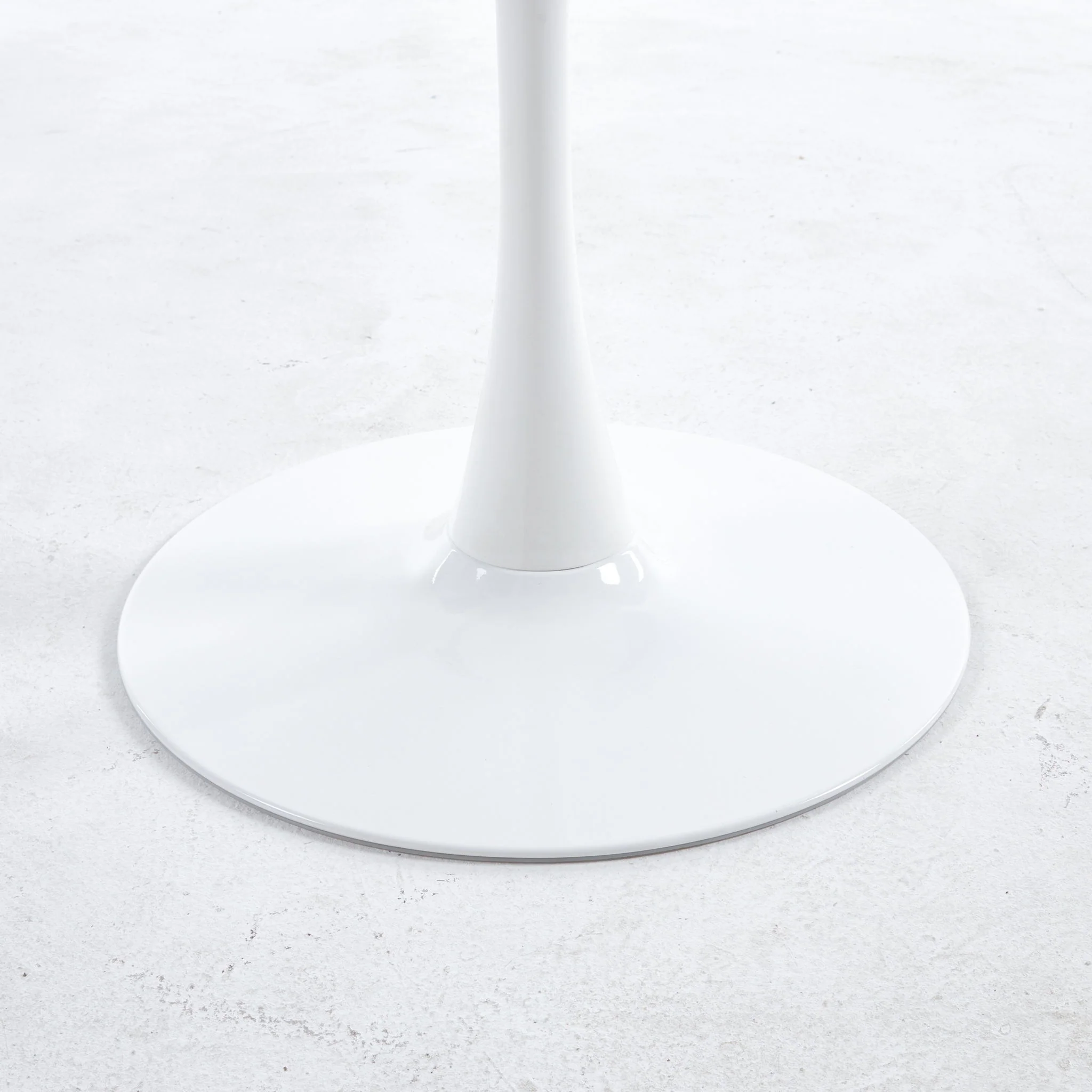 Tulip Special Dining Table, Dining Table - Image 11