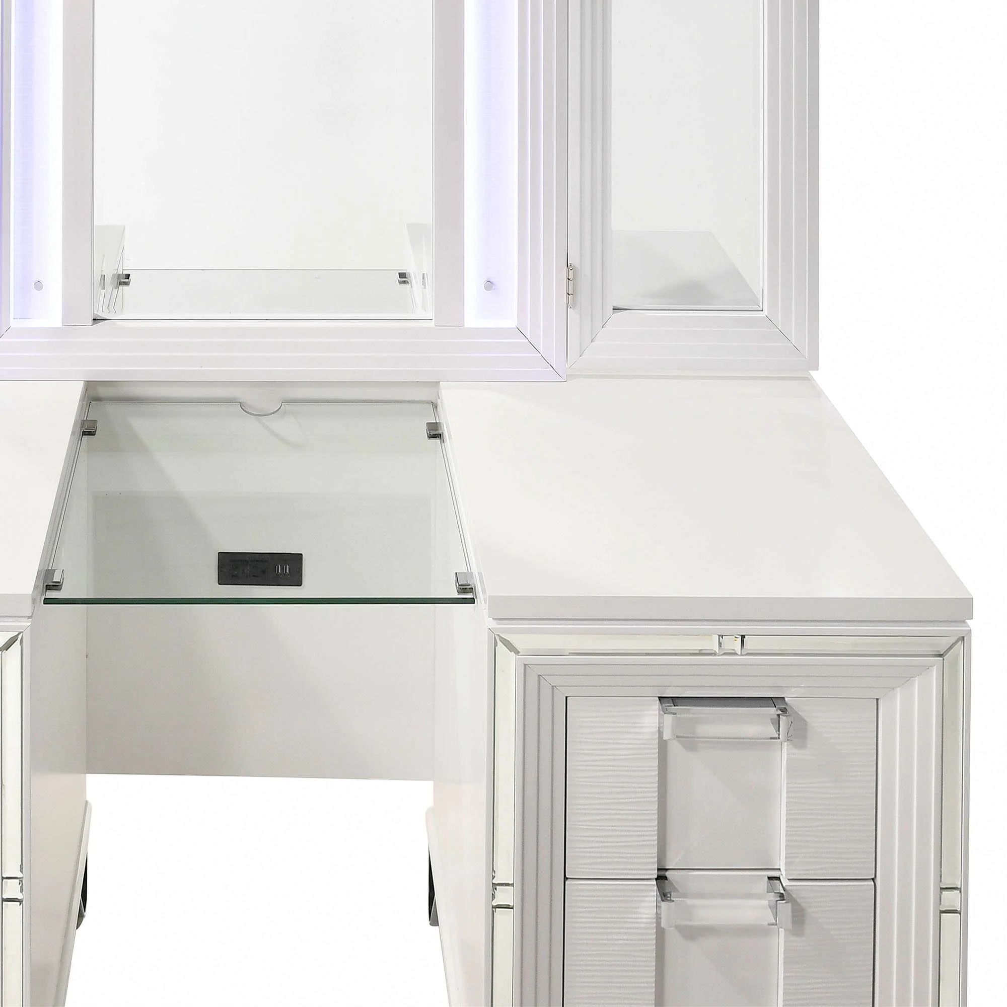Twenty Nine - Vanity Set With Led & Usb Plug - Image 14