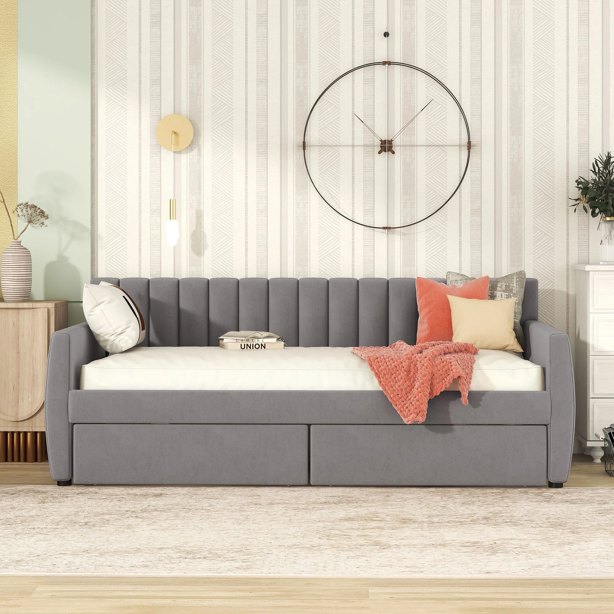 Upholstered Daybed With Slat Support - Image 7