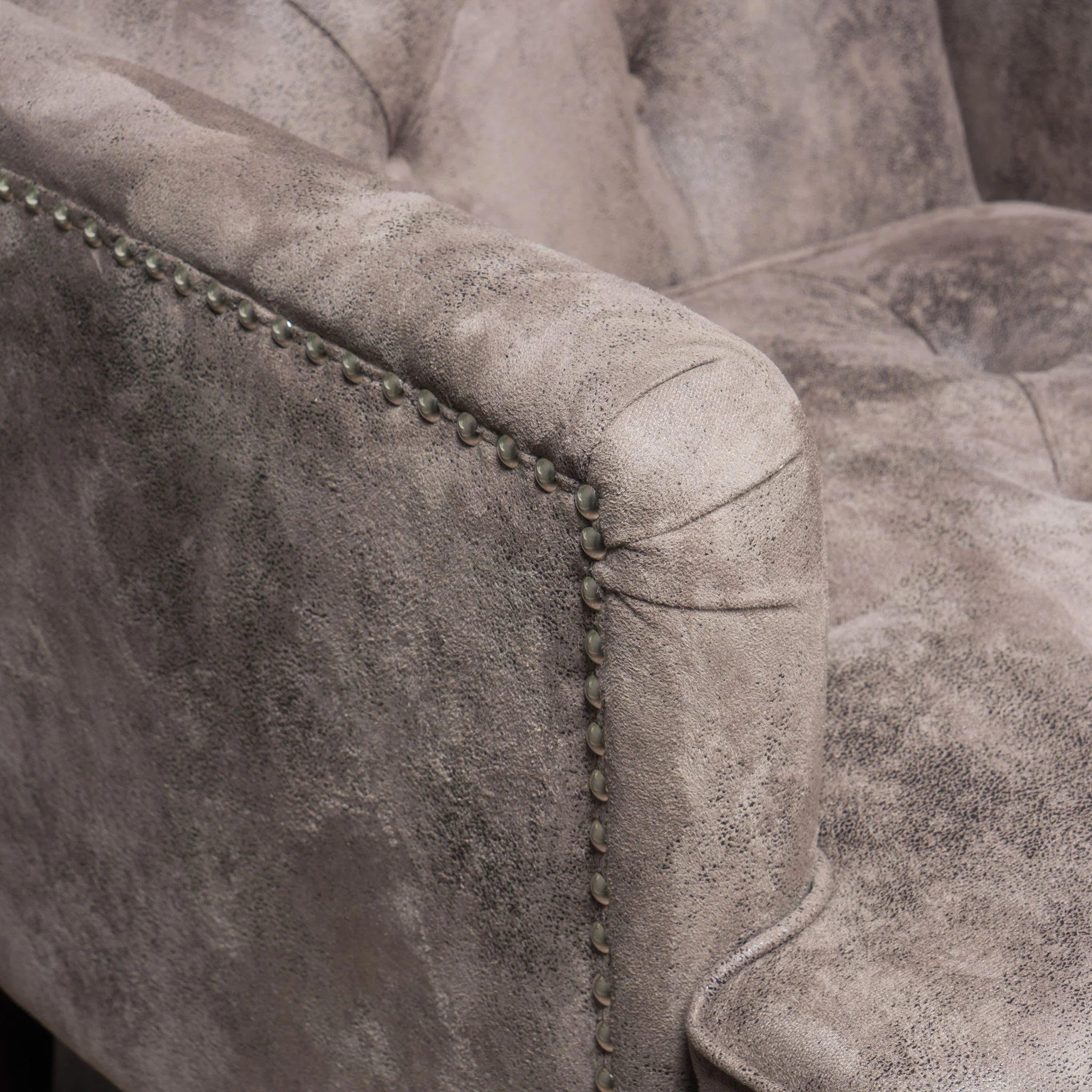 Vitality - Club Chair With Button Tufted Diamond Stitching And Turned Legs - Image 16